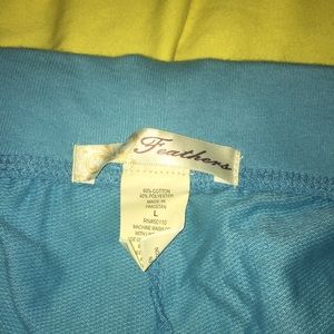 Juniors mid-length sweat pants